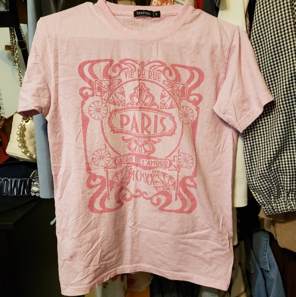 Pink Paris logo graphic tee